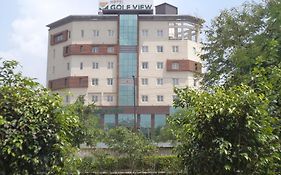 Hotel Golf View Noida