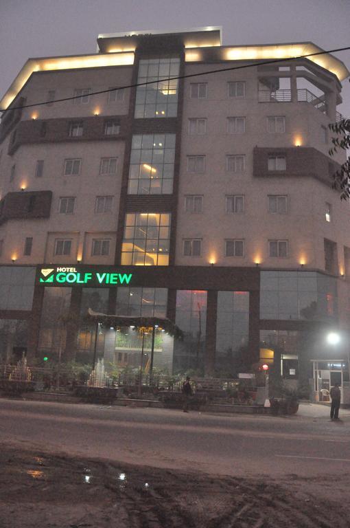 Hotel Golf View Noida Exterior photo